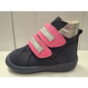 S23  kek pink ezüst  box szőrmés   SZUPINALT   bakancs  , méret   25, 27, 28 