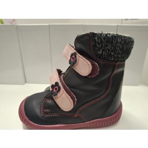 S27v   díszítéssel  fekete  rózsa box szőrmésSZUPINÁLT  lány  bakancs  , méret 26,