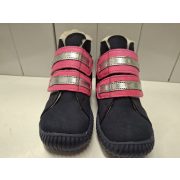 Z23  kek pink ezüst  box szőrmés     bakancs  , méret  27 